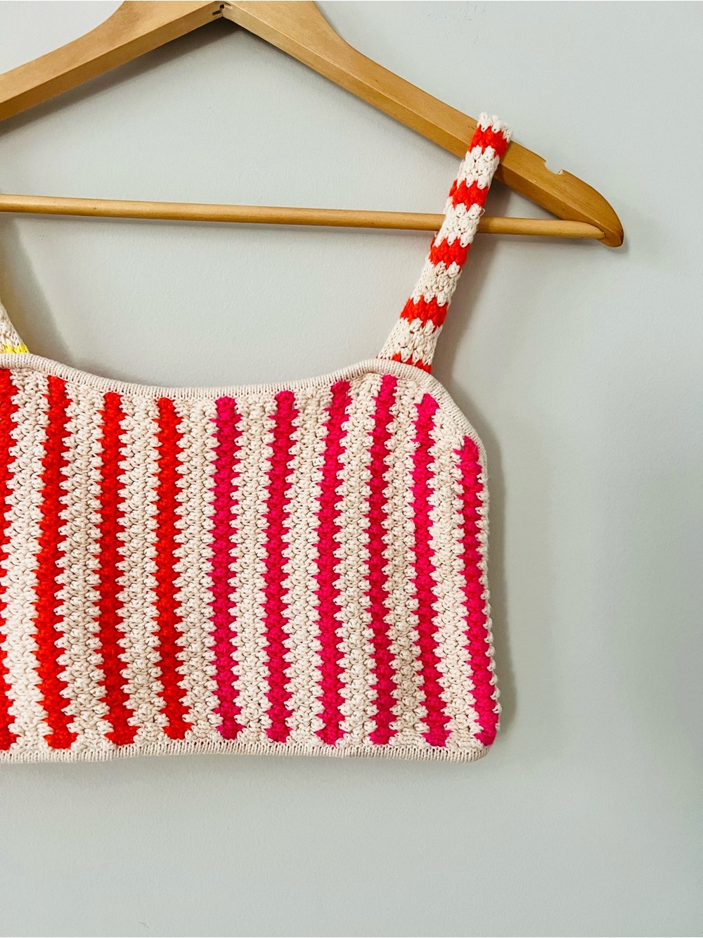 Future Collective Alani Noelle Crochet Crop Top in Cream, Red & Pink Size XS - Picture 3 of 7